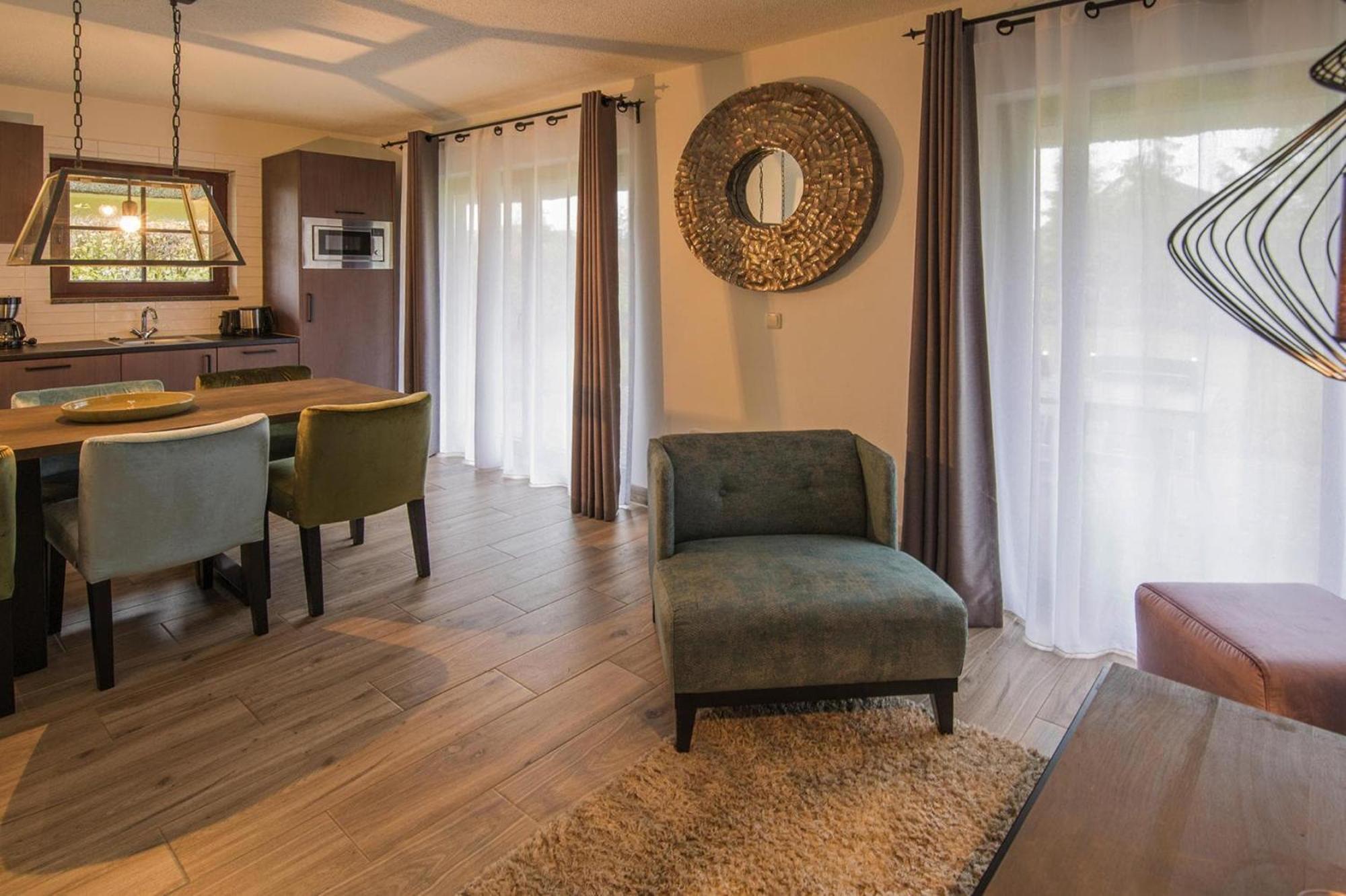 Holiday Resort Van Der Valk, Linstow Dobbin-Linstow Экстерьер фото