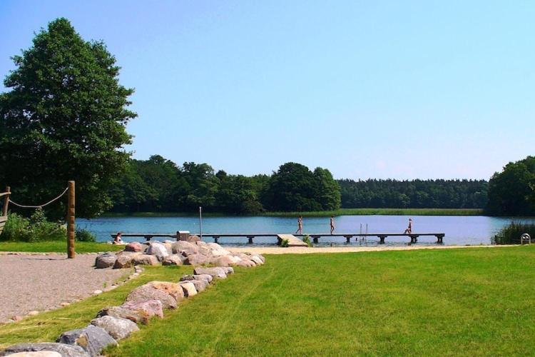 Holiday Resort Van Der Valk, Linstow Dobbin-Linstow Экстерьер фото